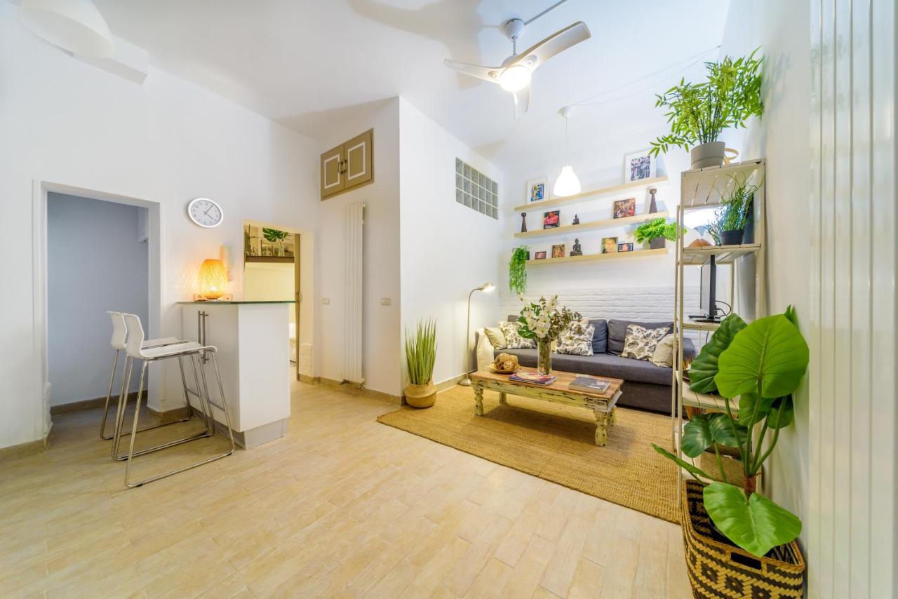 Stylish Loft At Chueca'S Heart Apartment มาดริด ภายนอก รูปภาพ